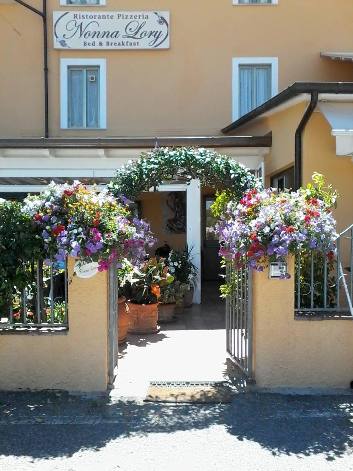 Bed and Breakfast Nonna Lory Пьетразанта Экстерьер фото
